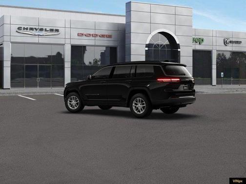 Diamond Black 2026 Jeep Grand Cherokee