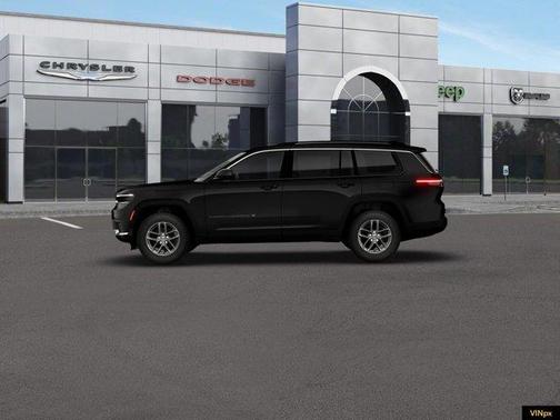Diamond Black 2026 Jeep Grand Cherokee