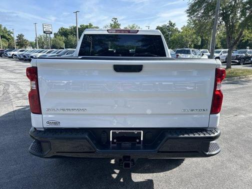 Summit White 2026 Chevrolet Silverado 1500 Custom Trail Boss