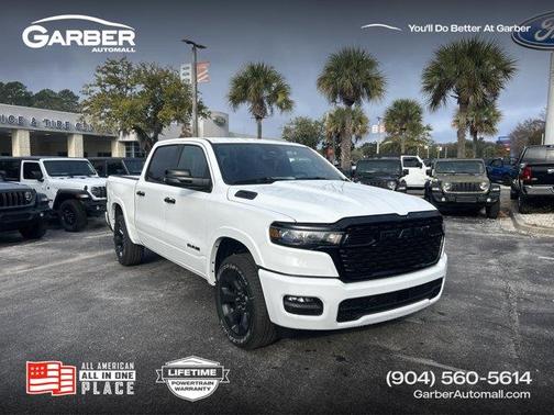 Bright White Clearcoat 2026 RAM 1500 Big Horn/Lone Star