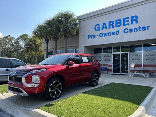 2023 Mitsubishi Outlander SE