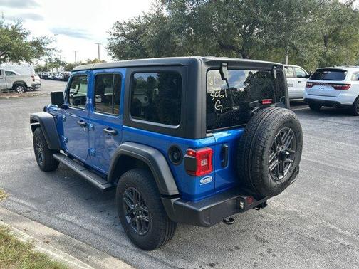 2025 Jeep Wrangler Sport