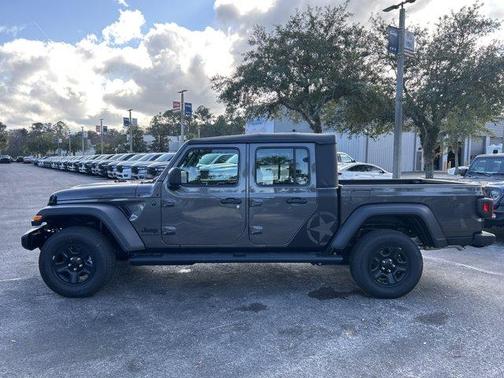 2026 Jeep Gladiator Sport