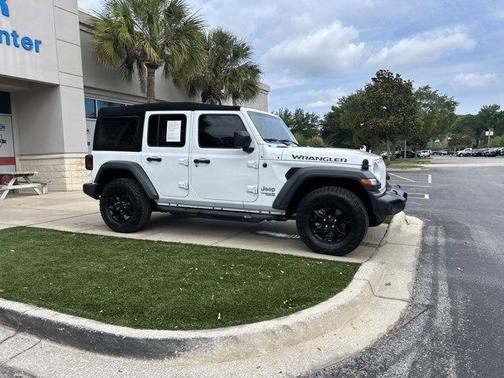 Bright White Clearcoat 2018 Jeep Wrangler Unlimited Sport