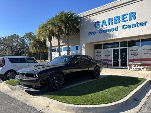 2018 Dodge Challenger 392 Hemi Scat Pack Shaker
