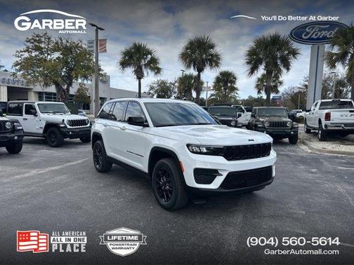 2025 Jeep Grand Cherokee Laredo