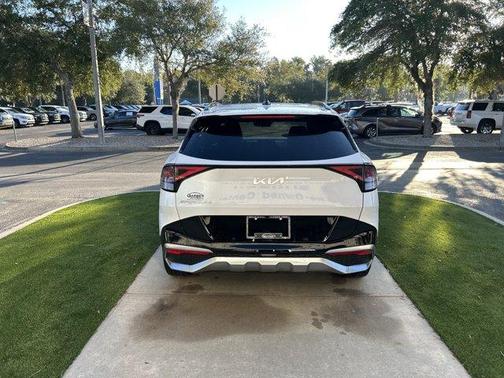 2024 Kia Sportage SX