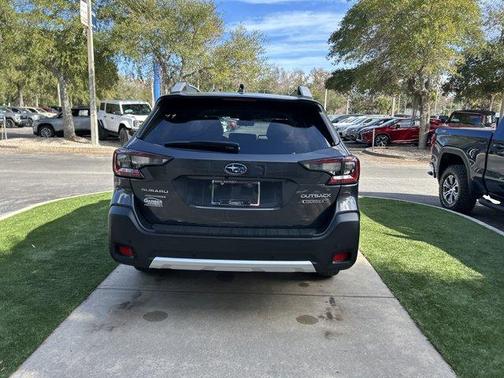 2023 Subaru Outback Touring XT