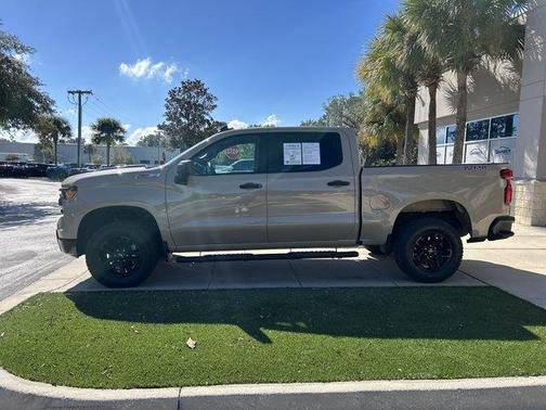2022 Chevrolet Silverado 1500 Custom Trail Boss