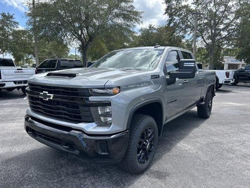 2025 Chevrolet Silverado 2500 Custom