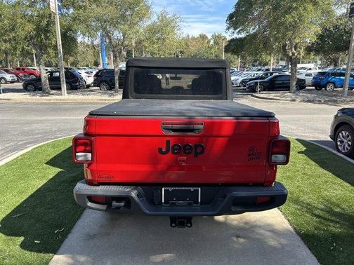 2023 Jeep Gladiator Sport