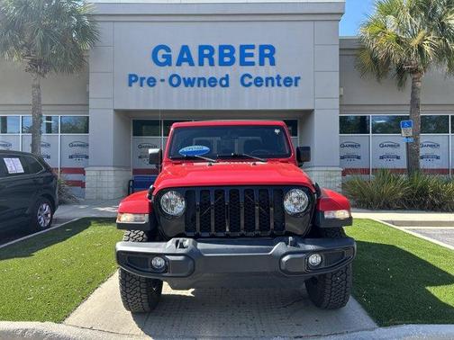 2023 Jeep Gladiator Sport