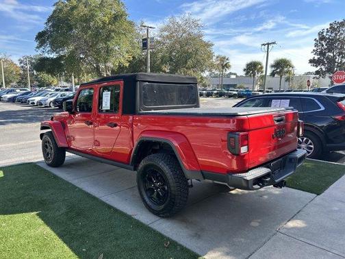 2023 Jeep Gladiator Sport