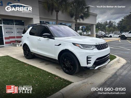 2022 Land Rover Discovery P300 S R-Dynamic