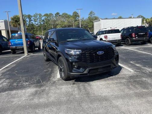 Agate Black Metallic 2026 Ford Explorer ST-Line