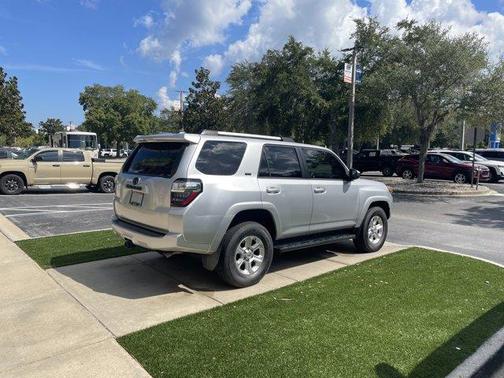 2020 Toyota 4Runner SR5