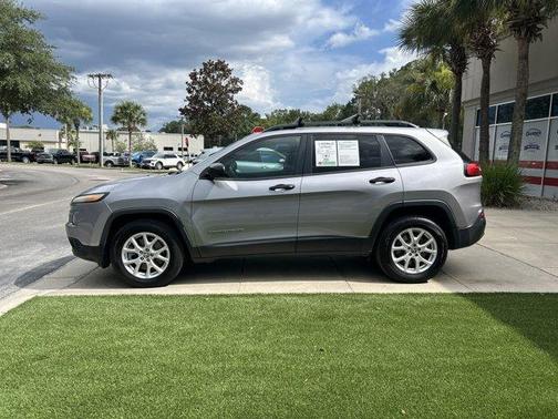 2016 Jeep Cherokee Sport