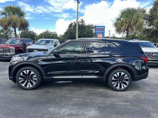 Agate Black Metallic 2026 Ford Explorer Platinum
