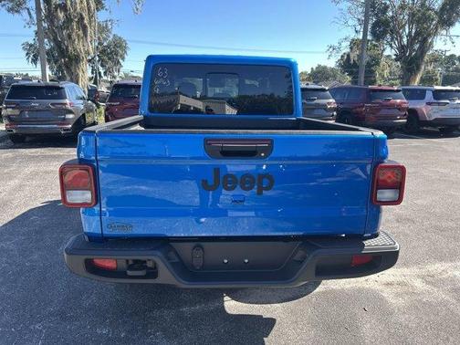 2025 Jeep Gladiator Sport