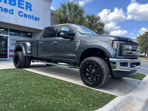 Magnetic 2019 Ford F-350 Lariat Super Duty