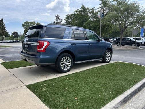 Blue Metallic 2020 Ford Expedition XLT