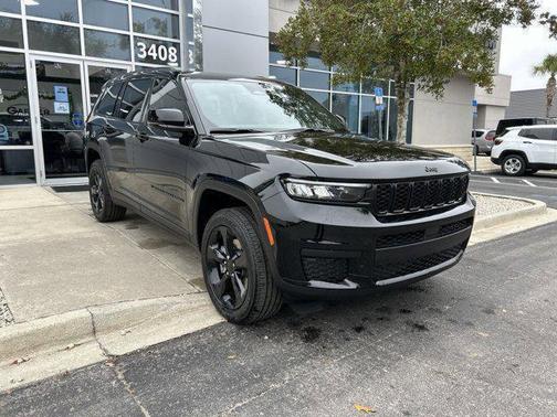 2025 Jeep Grand Cherokee L Laredo