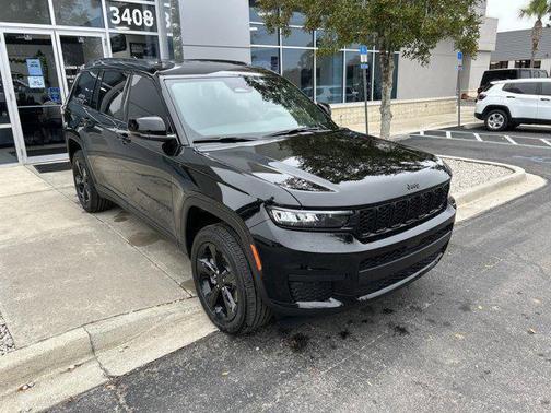 2025 Jeep Grand Cherokee L Laredo