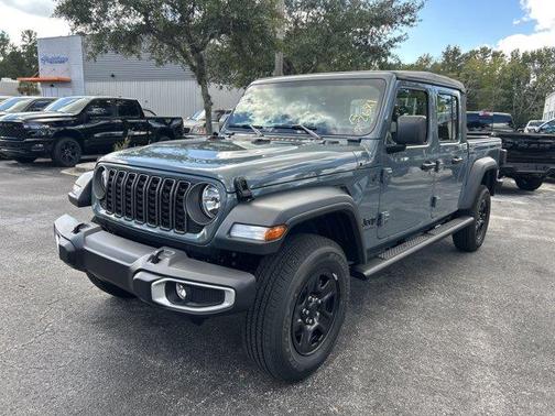 2025 Jeep Gladiator Sport