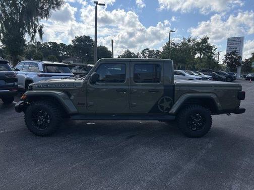 2025 Jeep Gladiator Sport