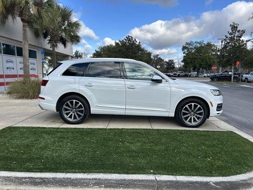 2018 Audi Q7 2.0T Premium Plus