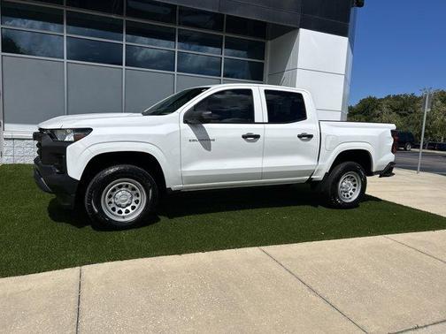 2025 Chevrolet Colorado WT