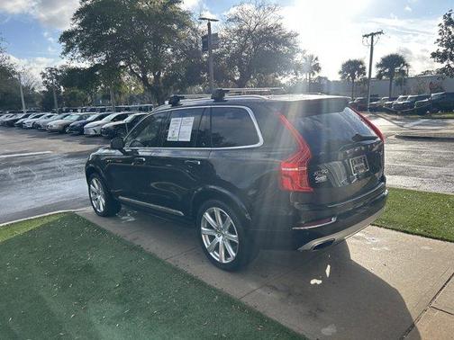 2018 Volvo XC90 T6 Inscription