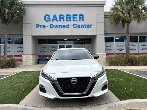 2022 Nissan Altima 2.5 SR