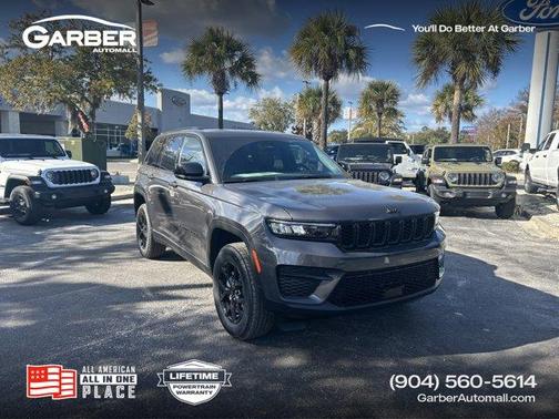 2025 Jeep Grand Cherokee Laredo