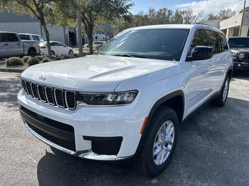 2025 Jeep Grand Cherokee L Laredo