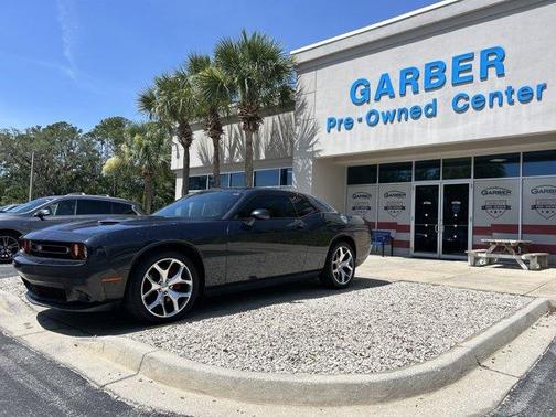 2016 Dodge Challenger SXT