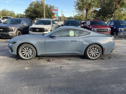 2025 Ford Mustang GT