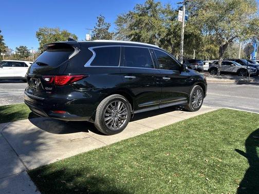 2020 INFINITI QX60 Luxe