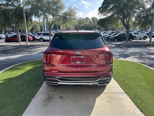 2021 Kia Sorento S