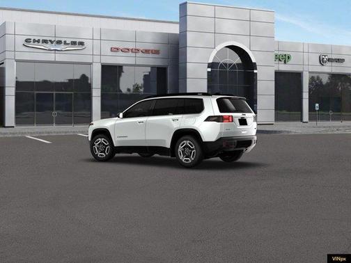 Silver Zynith Clearcoat 2026 Jeep Cherokee LAREDO/LIMITED