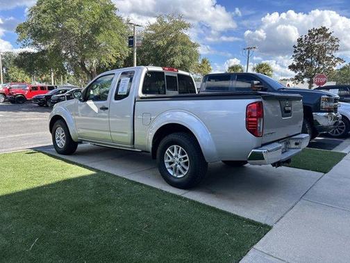 2016 Nissan Frontier SV