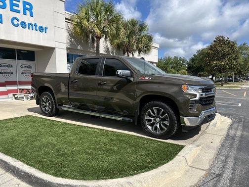 Harvest Gold / Bronze 2023 Chevrolet Silverado 1500 LT