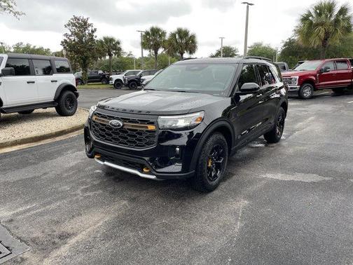 Agate Black Metallic 2026 Ford Explorer Tremor