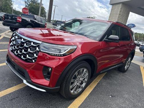 2025 Ford Explorer Platinum