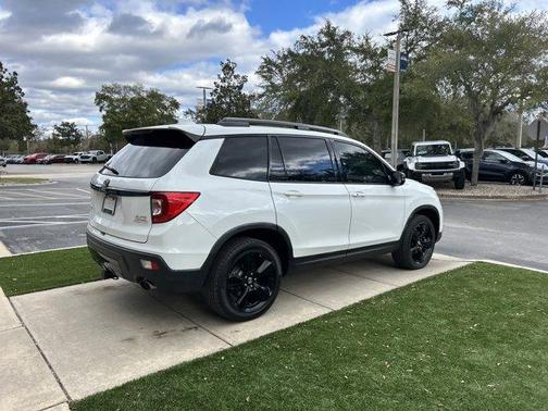 2020 Honda Passport Elite