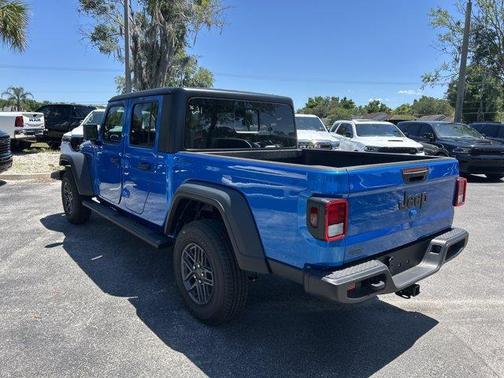 Hydro Blue Pearlcoat 2026 Jeep Gladiator Sport