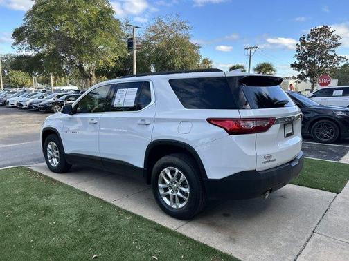 2020 Chevrolet Traverse LT Cloth