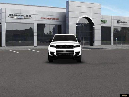 Silver Zynith 2026 Jeep Grand Cherokee