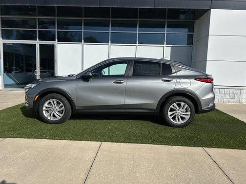 Moonstone Gray Metallic 2026 Buick Envista Preferred