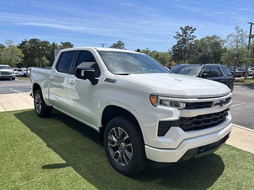 Summit White 2026 Chevrolet Silverado 1500 RST